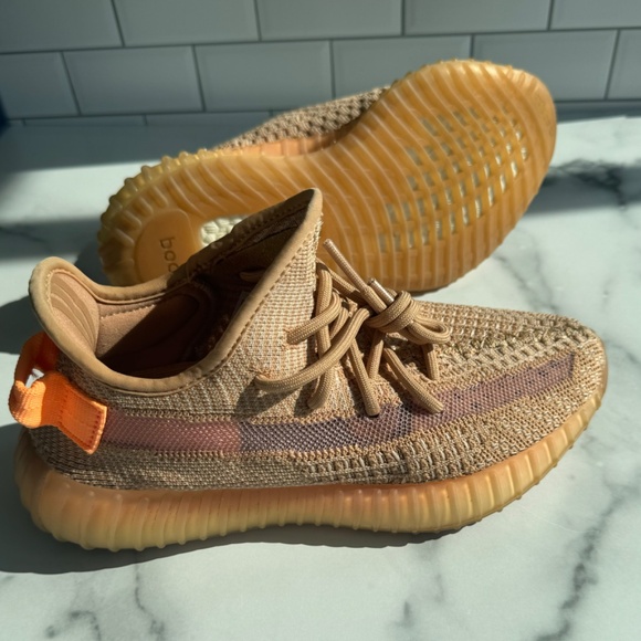 Yeezy - Boost 350 V2 - Clay - US Men\'s 5